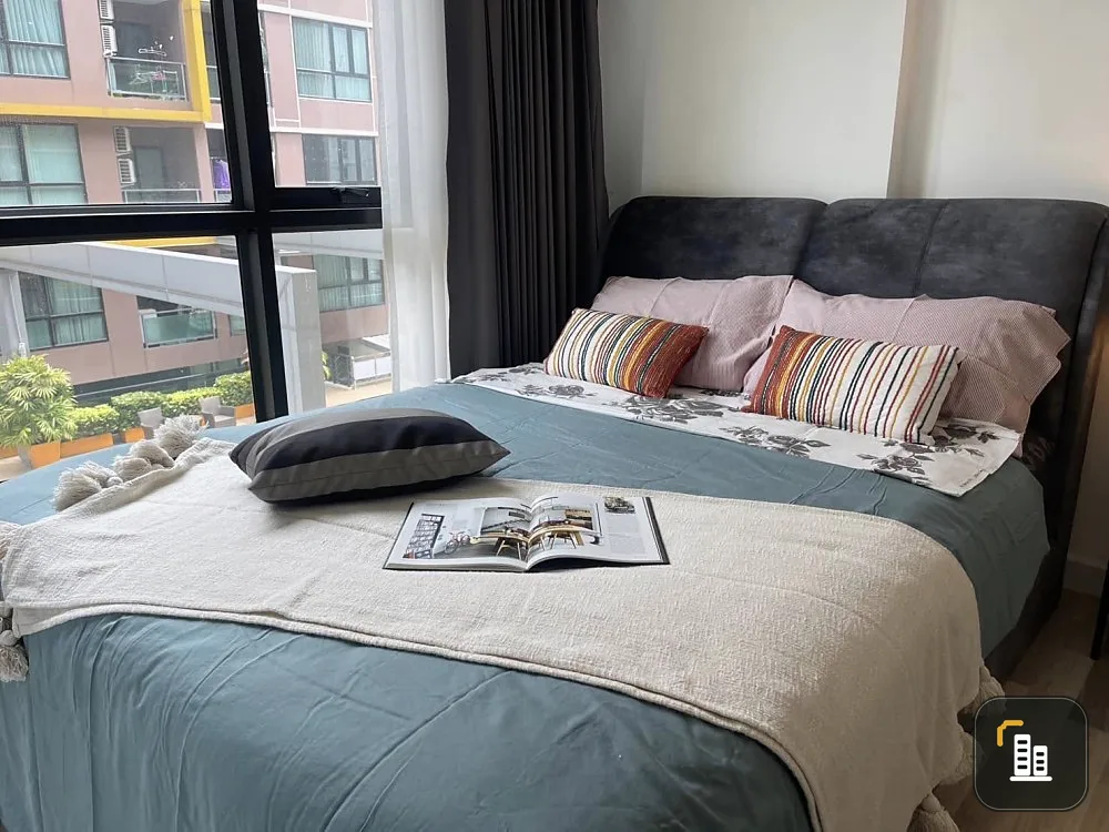 For sale: The Cube Plus Chaengwattana, modern style condo, pool view room, beautifully decorated, don't delay.