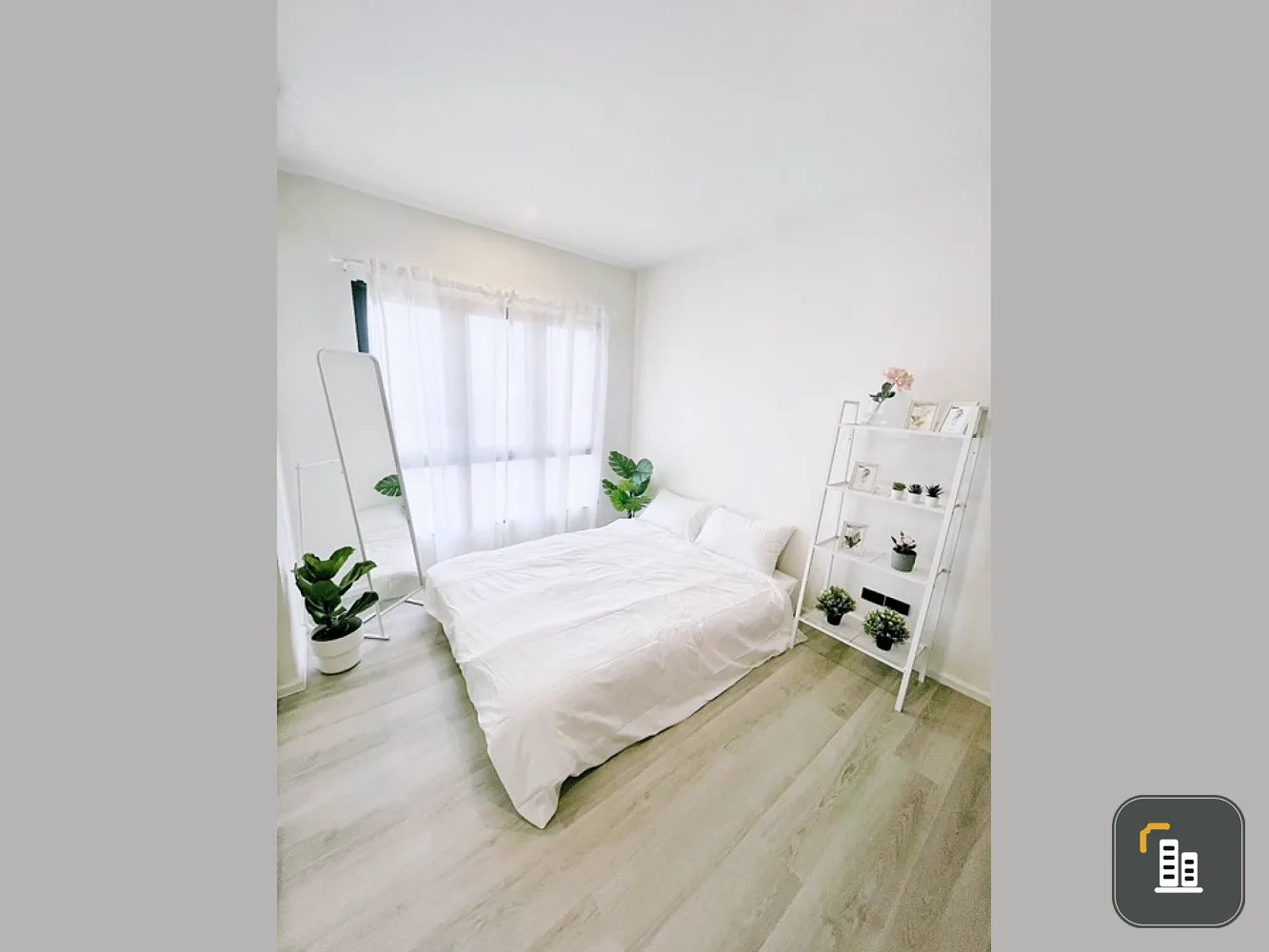 For sale: The Key Rama 3, high floor, spacious room, bright and comfortable, very beautiful view, hurry to reserve and own it.