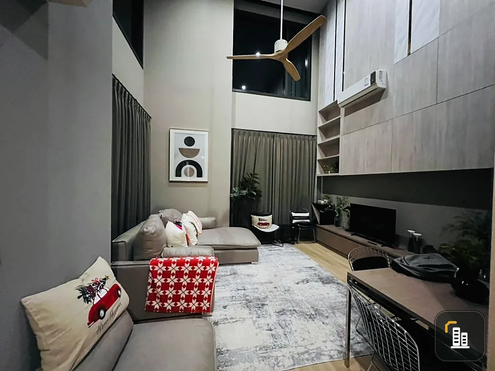 For sale: M Chatuchak Duplex room, spacious, airy, comfortable, very beautiful design, very private, hurry up and become the owner.