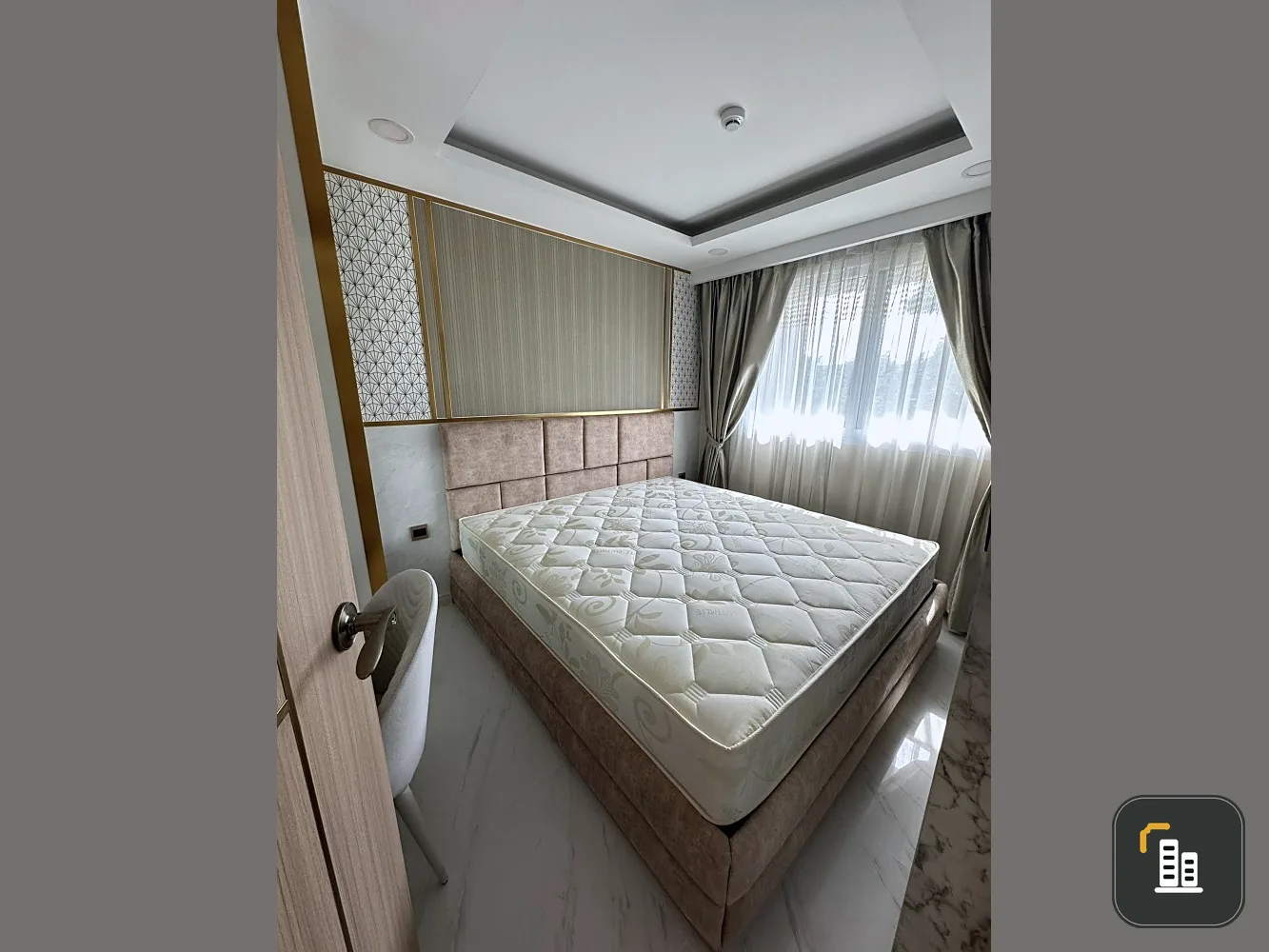 For sale Dusit Grand Park, spacious room, nice to live in, comes with complete decorations, if interested, hurry and reserve now, don't wait.