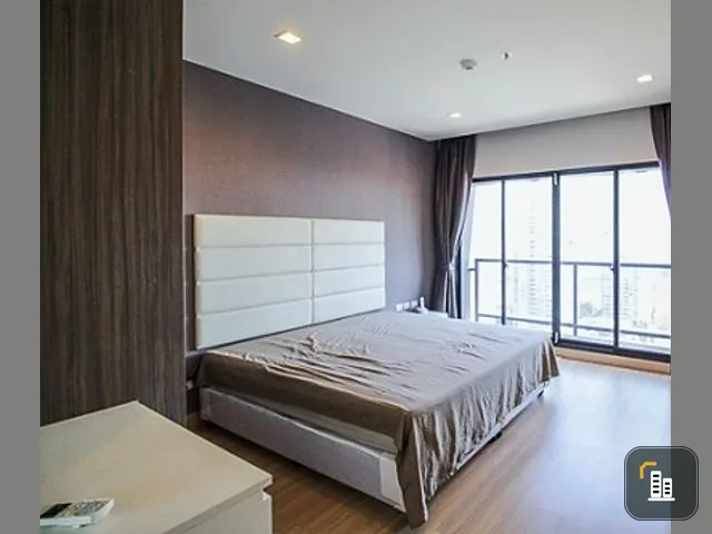 For rent, Urbano Absolute Sathorn-Taksin, comfortable travel, good weather, shady, quiet, beautiful view, beautiful room