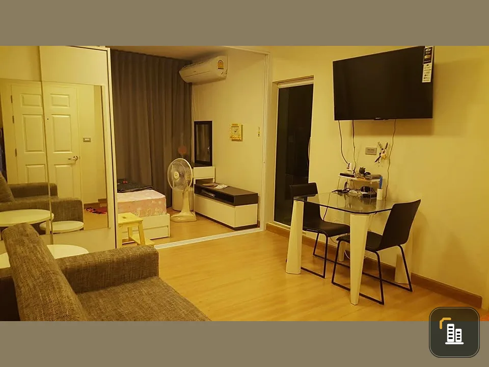 Condo for sale, Chris Garden, 8th floor, spacious room, partitioned, convenient transportation, don't wait.