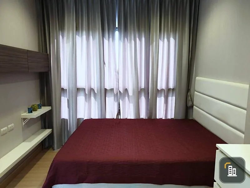 For sale urbano absolute sathon-taksin Beautifully decorated room, simple, white tone, high floor, river view, south, fully furnished.