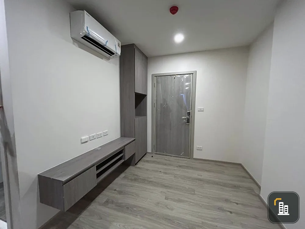 Selling down payment, So Origin Phahonyothin 69 Station, 4th floor, separated rooms, convenient travel, interested, hurry and reserve now.