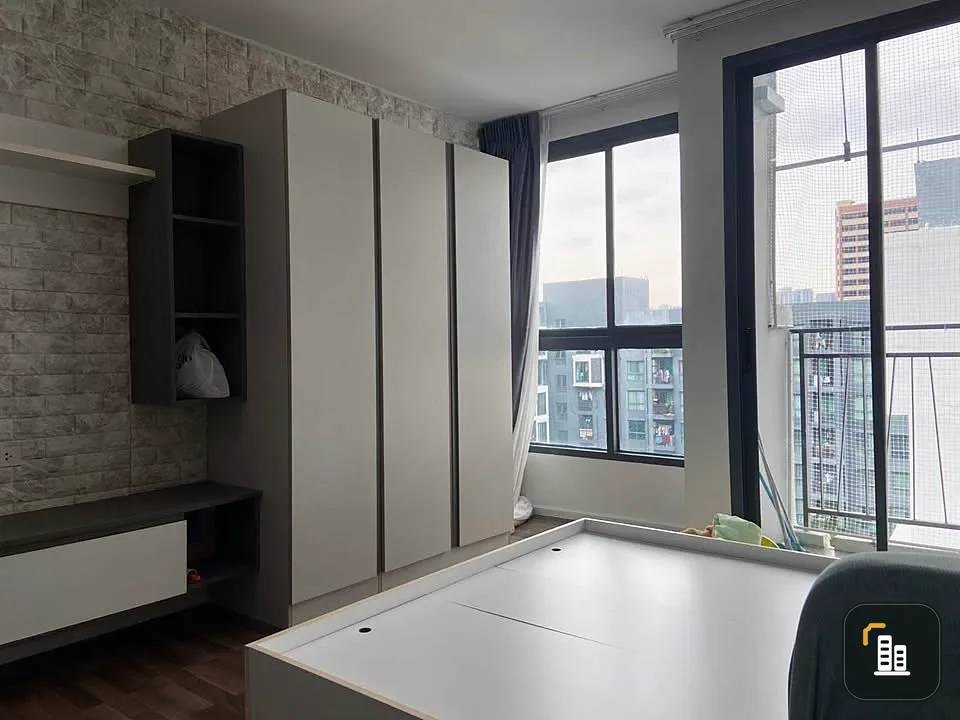 Condo for sale, Living Nest Ramkhamhaeng, ready to move in, with good wallpaper, complete, all in one place, buy now, don't miss out.