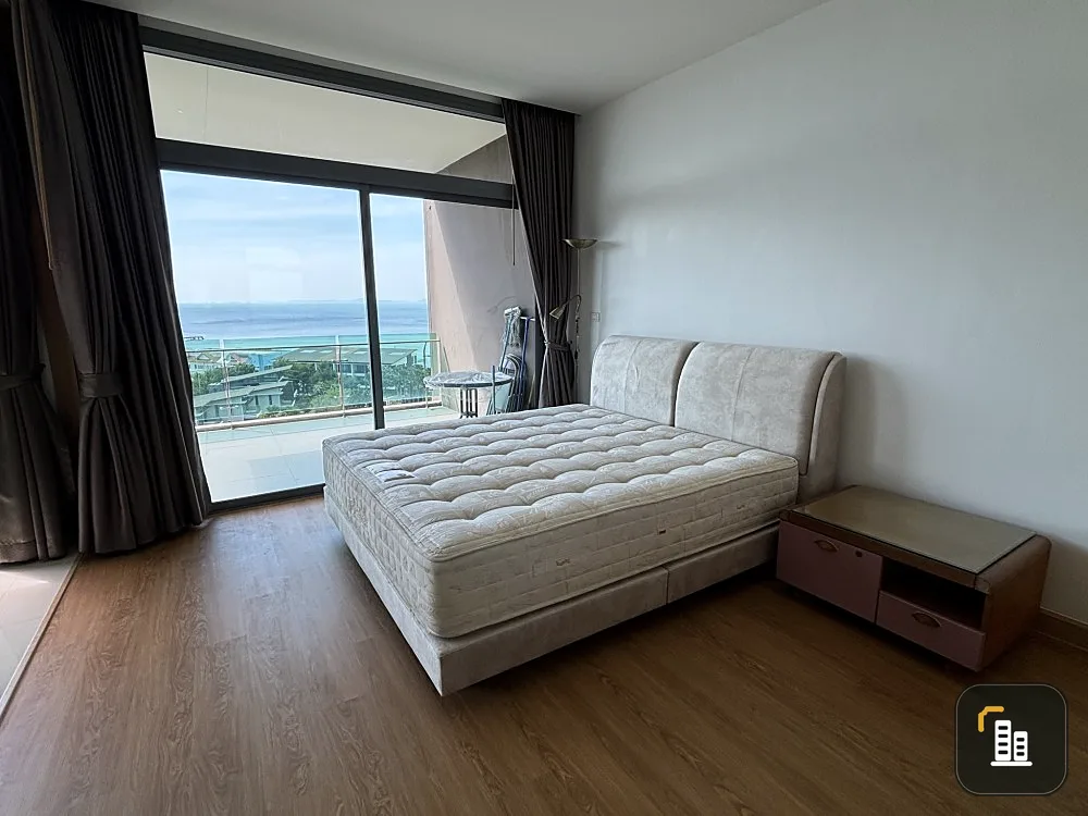 For rent, Casalunar Paradiso, large room, full facilities, beautiful view, don't just look.