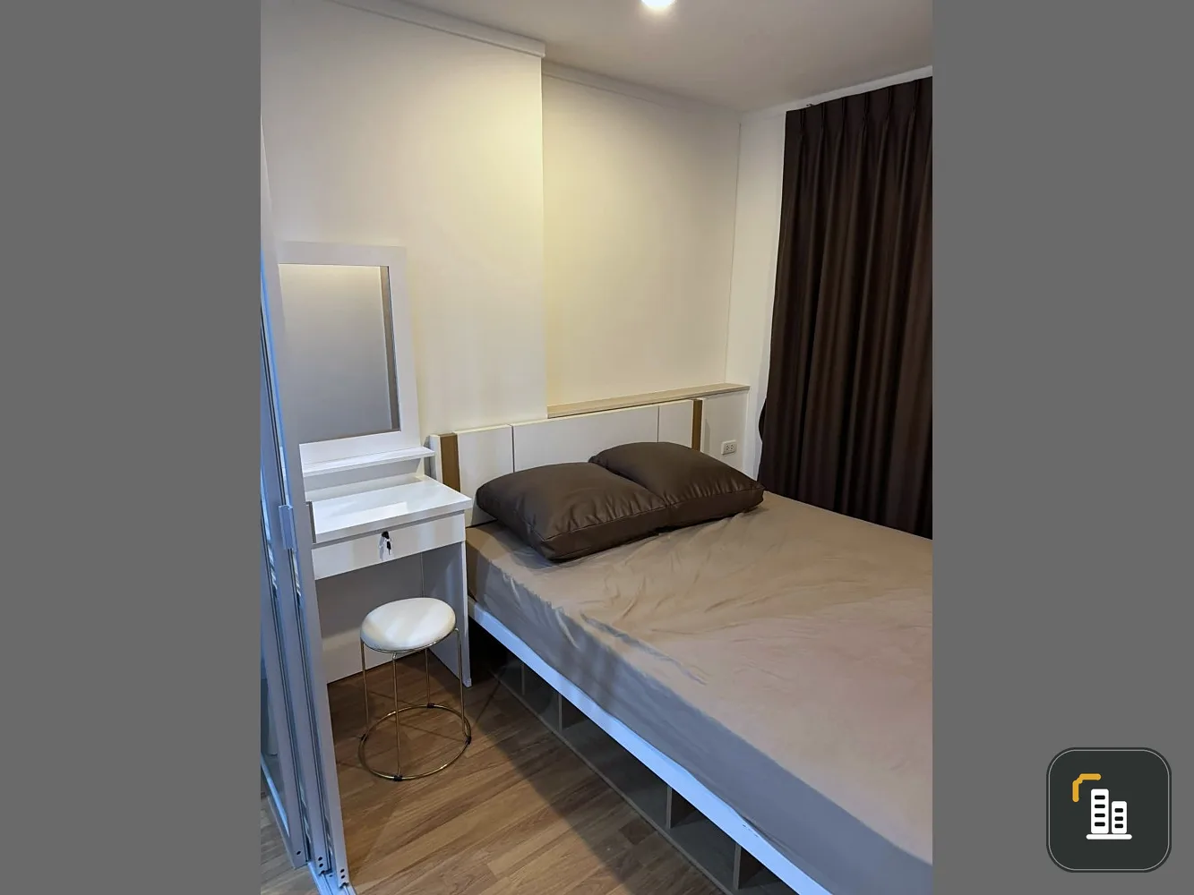 For sale, for rent, Lumpini Place Suk Sawat - Rama 2, swimming pool view, super chill, just bring your bags and move in.