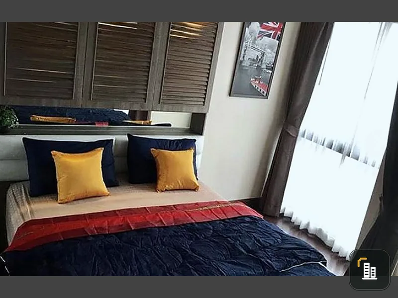 For rent, Bangkok Feliz Sathorn-Taksin, beautiful room, wood pattern. Make you feel like a wooden house, on the garden side, fully furnished
