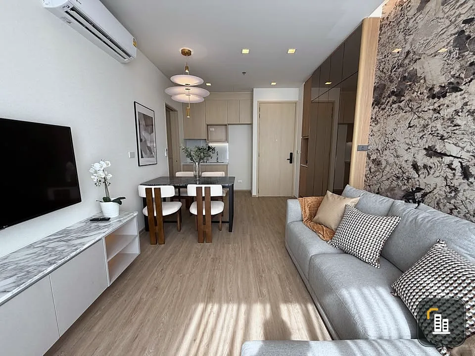 For rent: Noble State 39, one bedroom type, large size, corner room, complete functions, very worth booking.