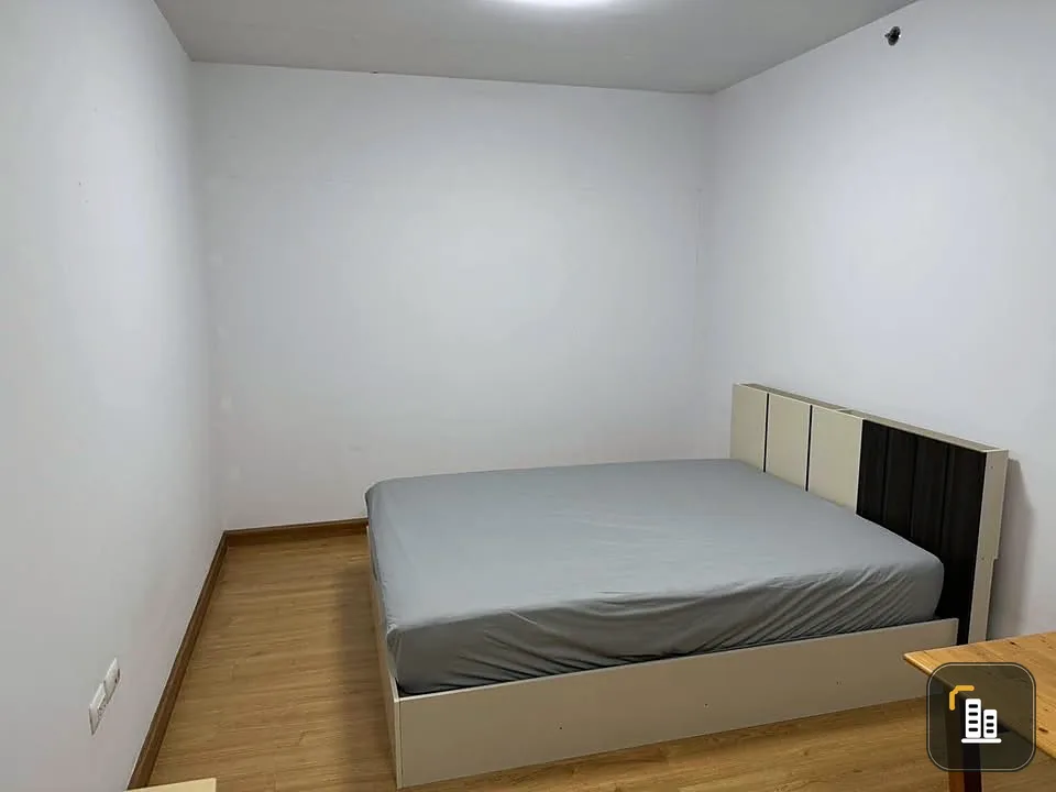 For sale: Supalai Park, Tiwanon Intersection, room size 51.73 sq m, 15th floor, spacious room, not cramped, hurry and book before you miss out.