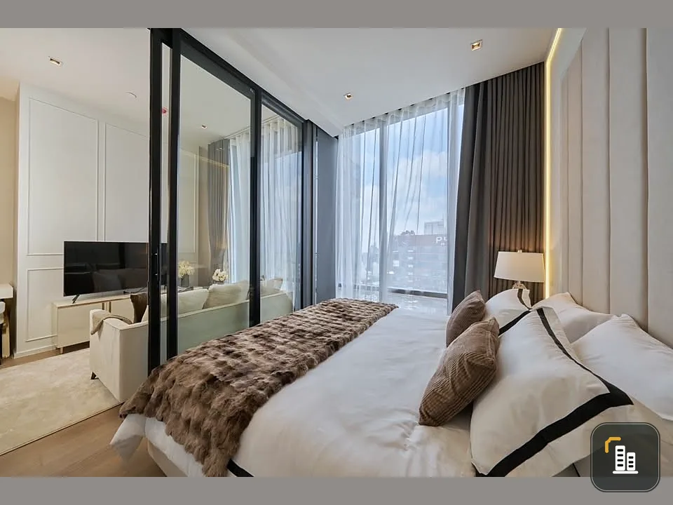 Condo for sale rent: Ashton Silom, beautifully decorated room, pleasant tone, comfortable to the eyes, affordable price, book now.