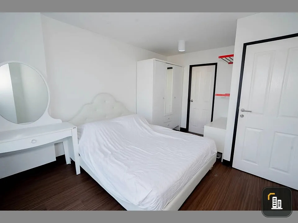 For sale rent Chateau Intown Ratchada 20-2, spacious room, good usable space, if you don't book, you'll regret it.