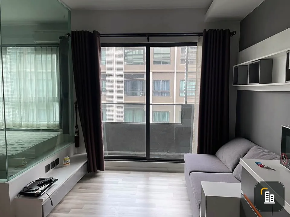 For sale: Ease 2 Rama 2, Building B, 7th floor, fully furnished, great location, hurry and reserve before you miss out.