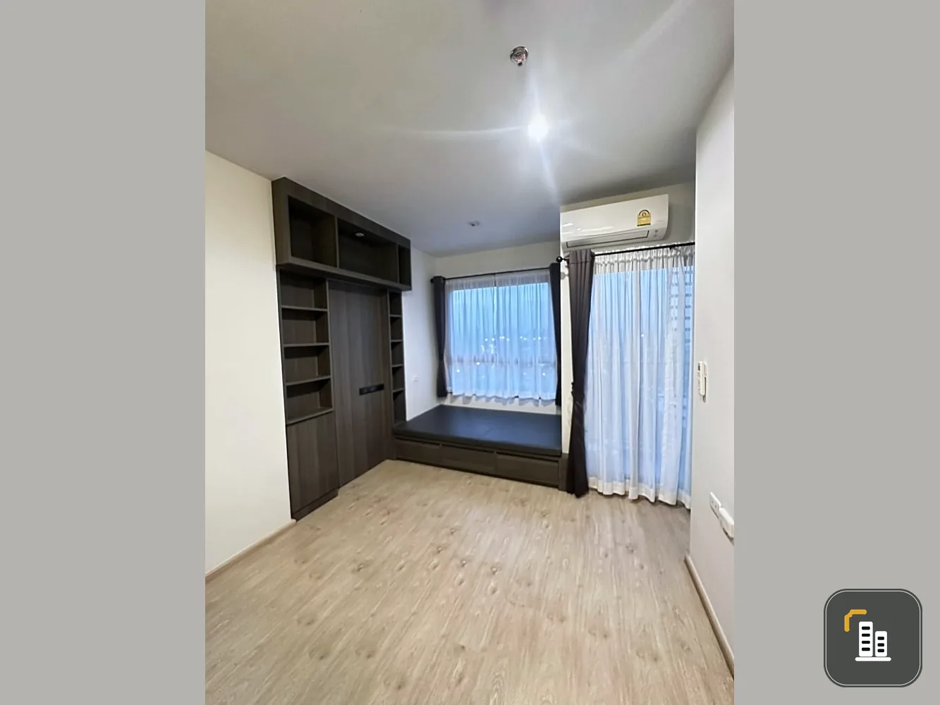 Condo for sale, Ideo New Rama 9, spacious room, great usable space, hurry and reserve your ownership today.
