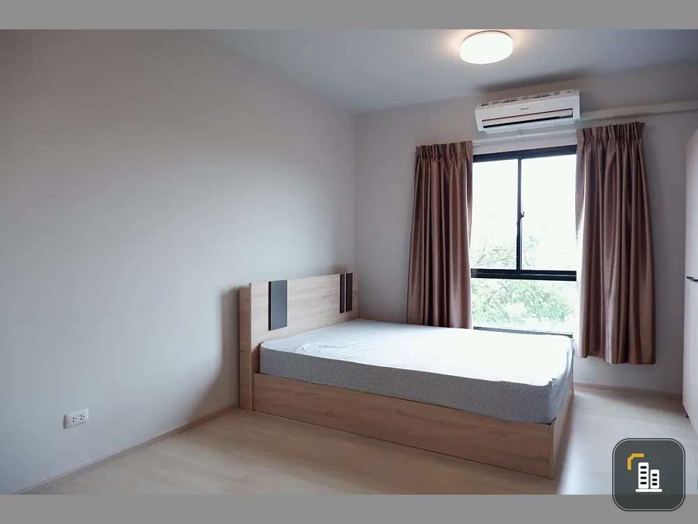 For sale: Union Ramkhamhaeng-Seri Thai, bright, clean, airy, comfortable room, shady treetop view, grab it now!