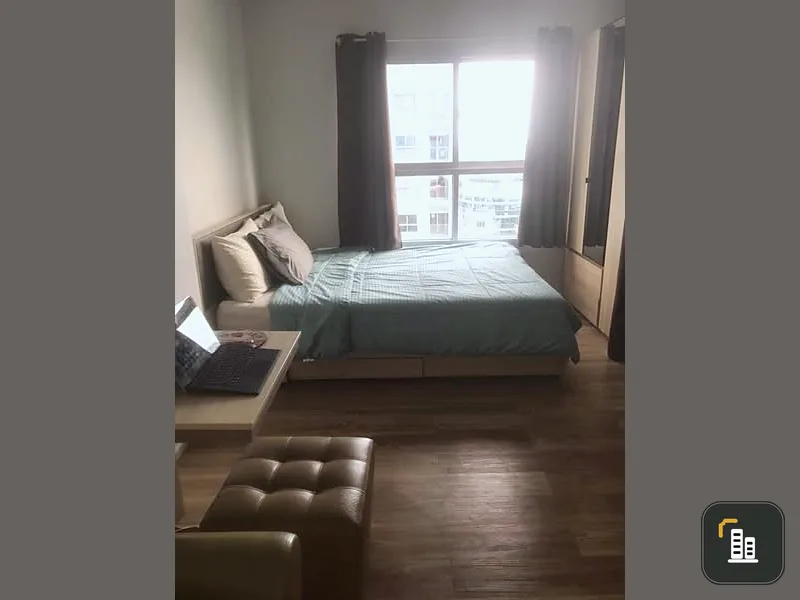 For sale ISSI Condo Suksawat, 11th floor, corner room, fully furnished and equipped with electrical appliances. Reserve now, urgently.