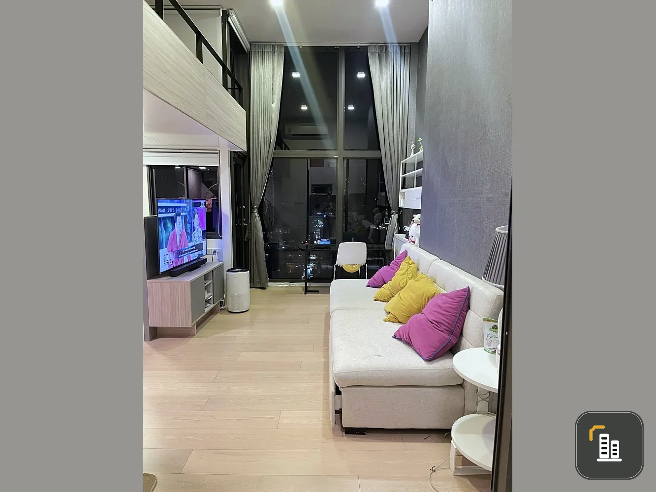 For sale: Chewathai Residence Asoke, Duplex room, 3.6 meters high ceiling, beautiful view, open, fully furnished, ready to move in