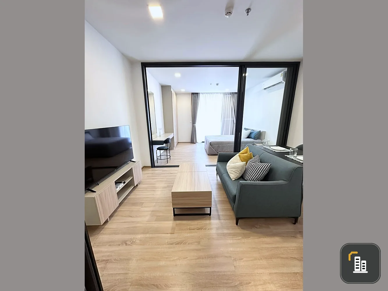 For rent, XT Phayathai, very spacious room, plenty of usable space, open view, no blocked view, book now, don't hesitate.