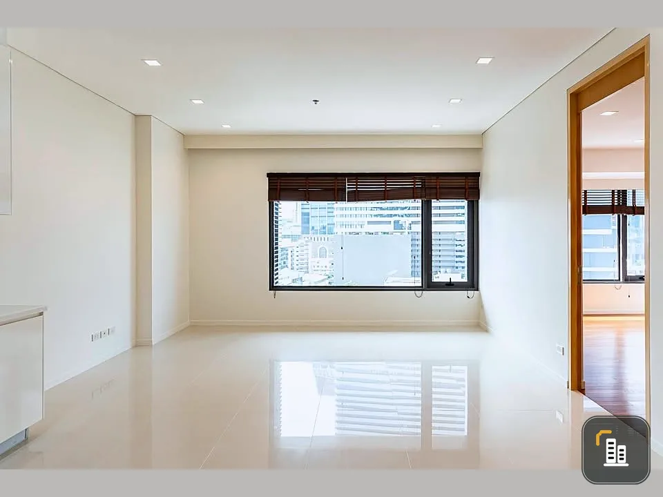 Condo for sale, Amanta Lumpini, large, spacious room, clean, airy, people who like to decorate their rooms, can't miss it.