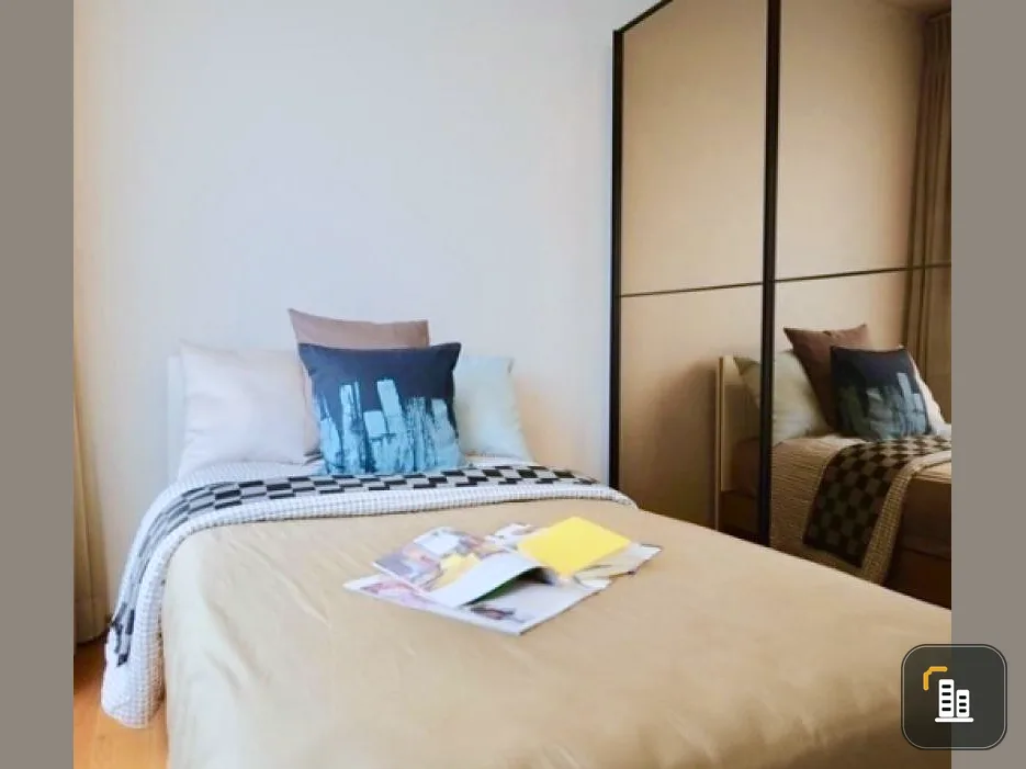 The wait is over at Hive Taksin Condo, new room, beautiful decoration, good grade furniture. Don't be fooled, just look and rent.