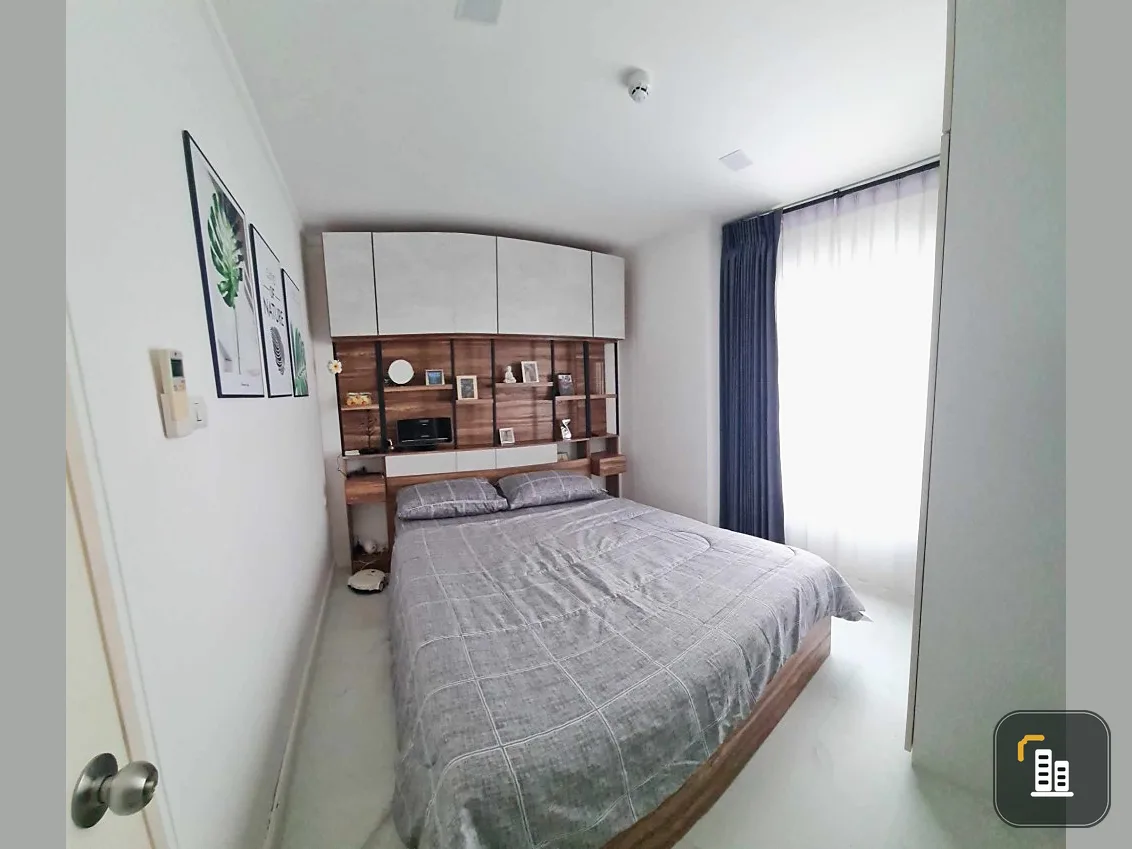 Urgent sale, Lumpini Ville condo, Phatthanakan-Phetchaburi new road, separate rooms, good price, buy now, don't hesitate.