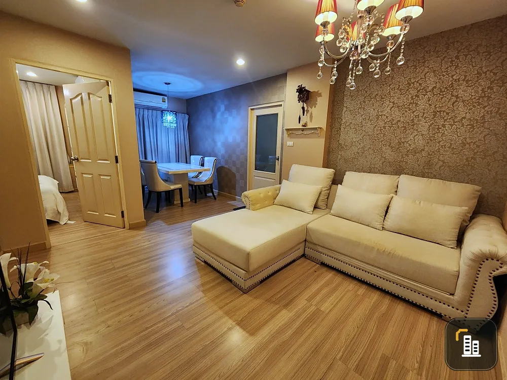 For rent: The Niche City Lat Phrao 130, with quality wallpaper throughout the room, beautifully decorated in a luxurious style, hurry and grab it now!