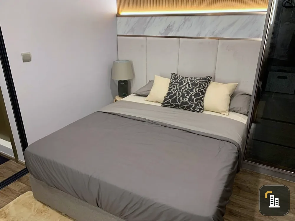 For rent: Life Ladprao Valley, beautifully decorated with built-in furniture, the same as the model room, complete in one place, book now.