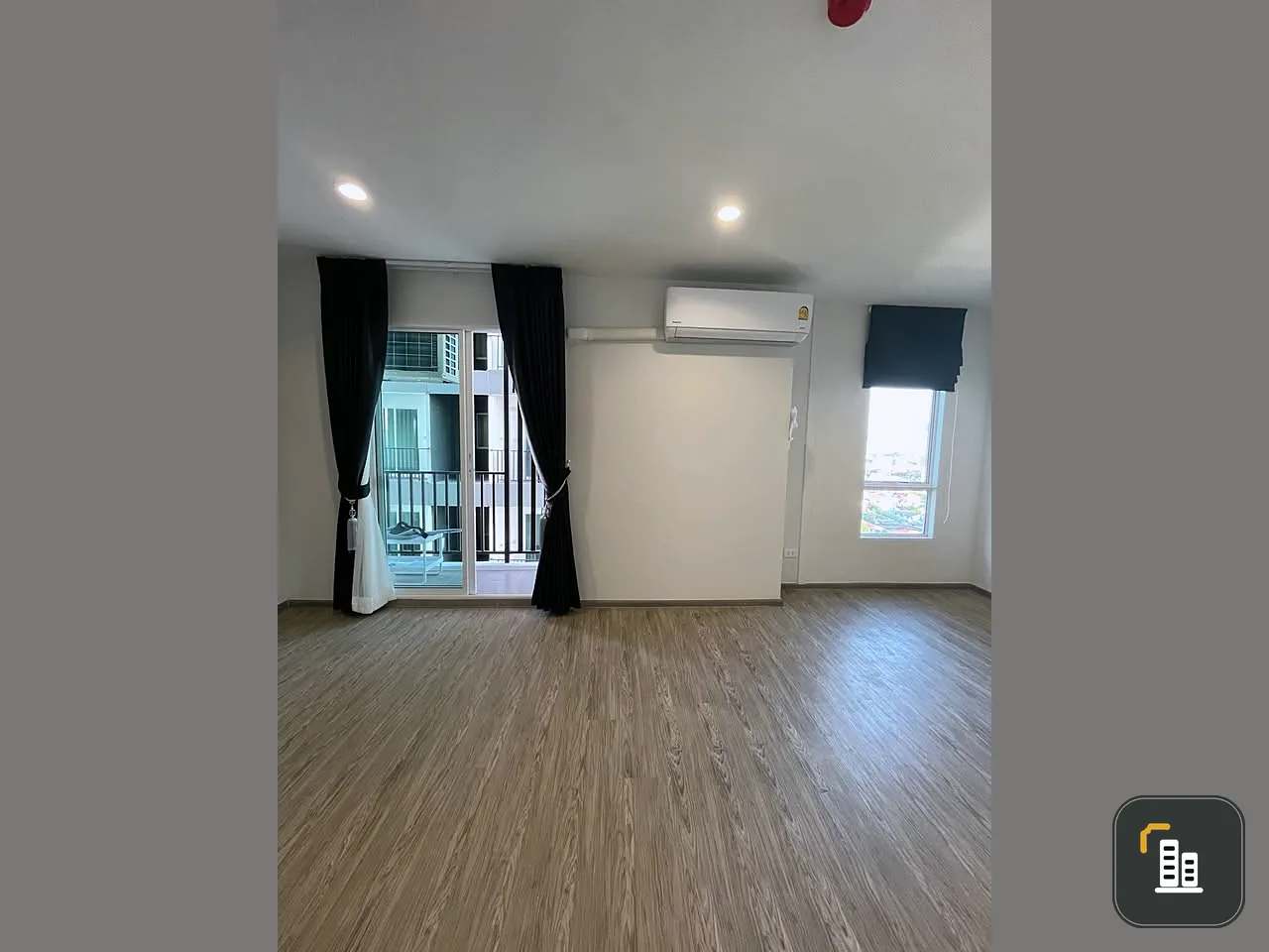 Condo for sale: Regent Home Bang Son Phase 2, studio room, 16th floor, city view, good price, you'll regret it later.