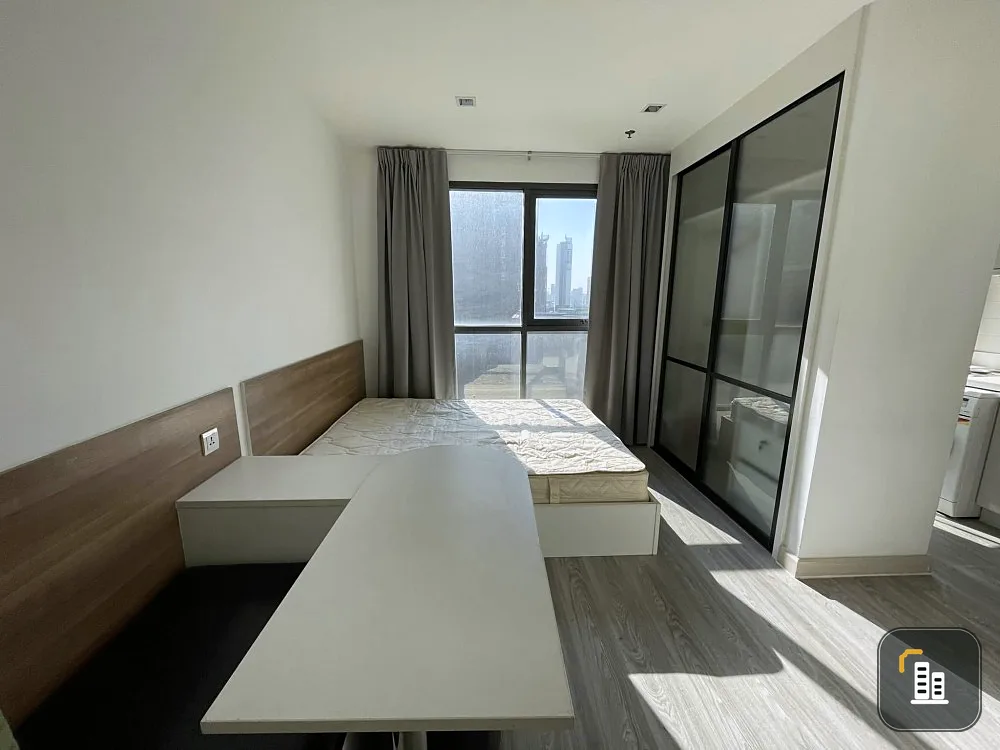 For sale: Condo IDEO MOBI RAMA 9, ready to move in, Fully Furnished, great price, everything here, must book now.