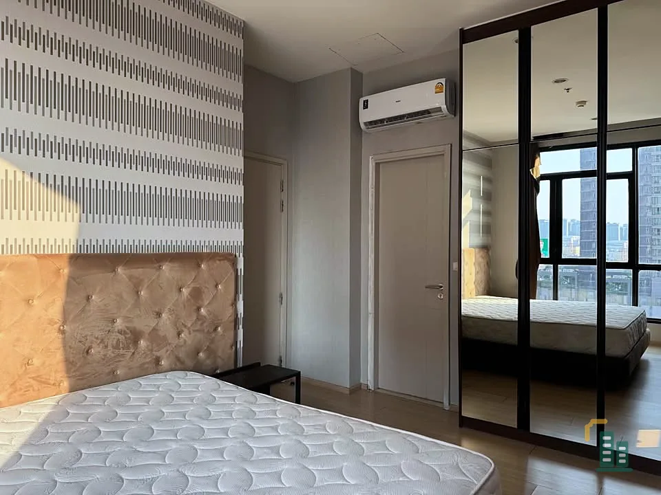 For rent: The Capital Ekamai-Thonglor, 2 bedrooms, private, high ceiling, urgent.. hurry up