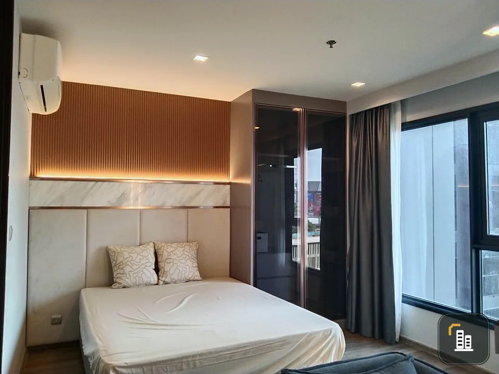 For rent Life Ladprao Valley, ready to move in, fully furnished, all in one place, great price, you must hurry to reserve now.