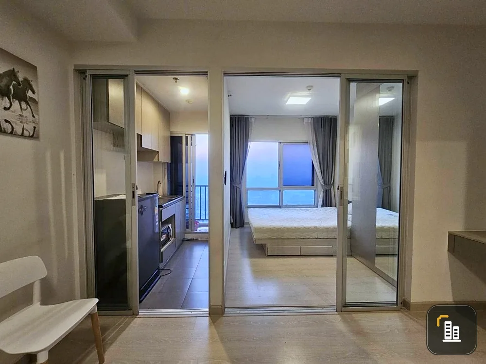 For sale, for rent, Niche ID Pakkret Station condo, separate rooms, clear zone divisions, good price, book now.