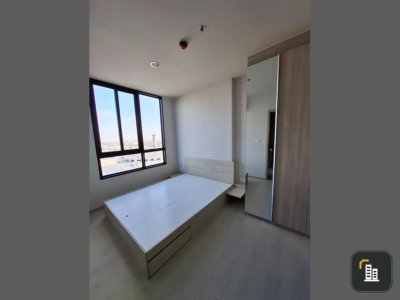 For sale: Noble New Mega Plus Bangna, ready to move in, reasonable price, hurry and come and reserve your place today.