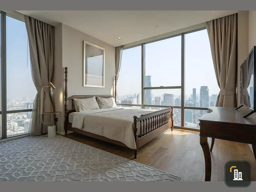 For sale: The Bangkok Sathorn, luxury condo in the heart of Sathorn, 2 bedrooms, extra wide frontage, Panoramic View, don't miss out.