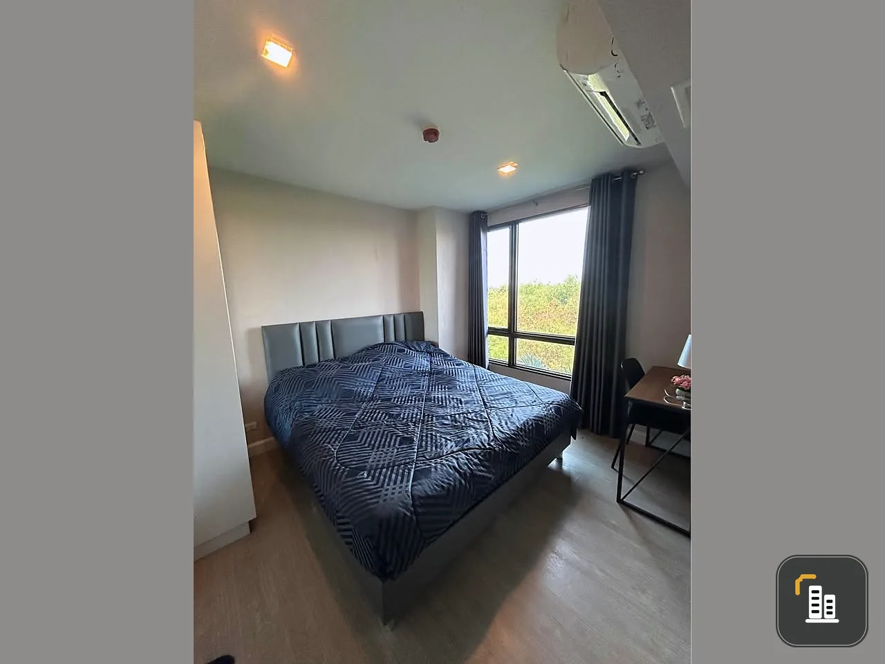 For rent: Metro Luxe Riverfront, Rattanathibet, corner room, next to Chao Phraya River, good atmosphere, private