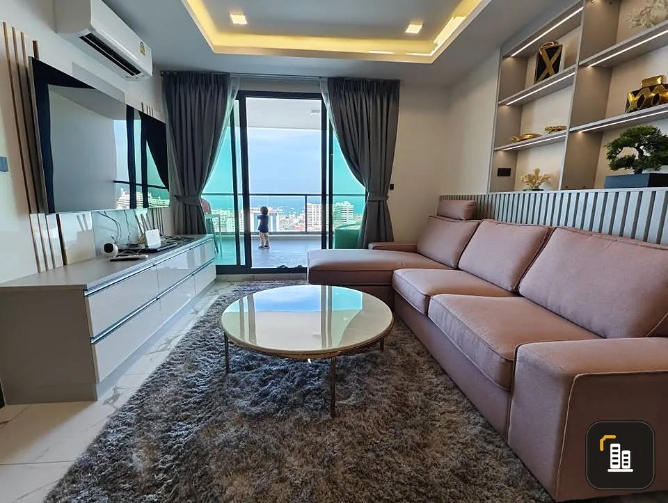 For sale: Arcadia Millennium Tower Pattaya (South Pattaya), large balcony, sea view, no buildings blocking, beautifully decorated, reserve now.