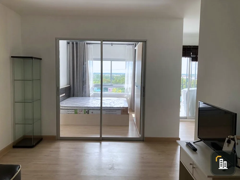 For sale: Plearn Plearn Condominium Rangsit-Workpoint 1-2, top floor, comes with a very good price, hurry and reserve now.