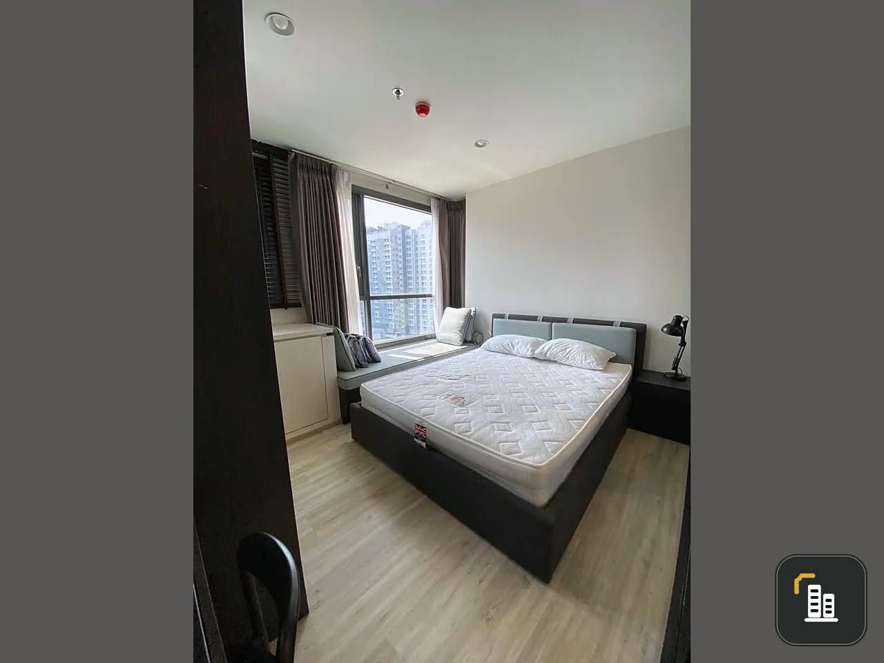 For sale: XT Huai Khwang, fully furnished, beautifully decorated, full electrical appliances. If you don't reserve, you'll really miss out.