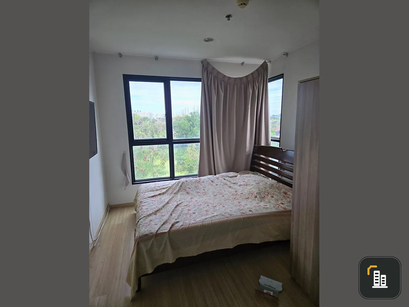 For sale: The Base Chaengwattana, corner room, very quiet, very private, perfect for relaxation. Interested? Book now!
