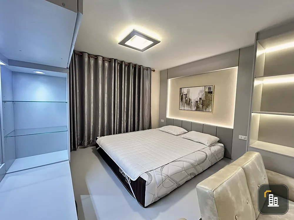 For rent: Plum Condo Paholyothin 89, beautiful room, built-in throughout the room, nice to live in. If interested, hurry and reserve now. Don't wait.