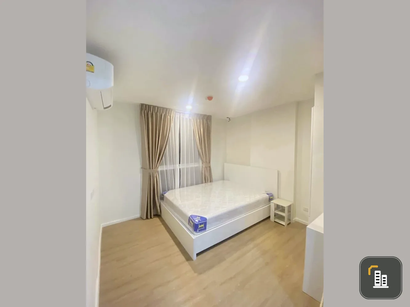 For rent!! Condo Ideo Mobi Sukhumvit Eastgate, 8th floor, Building B, fully furnished, just bring your bags and move in!!