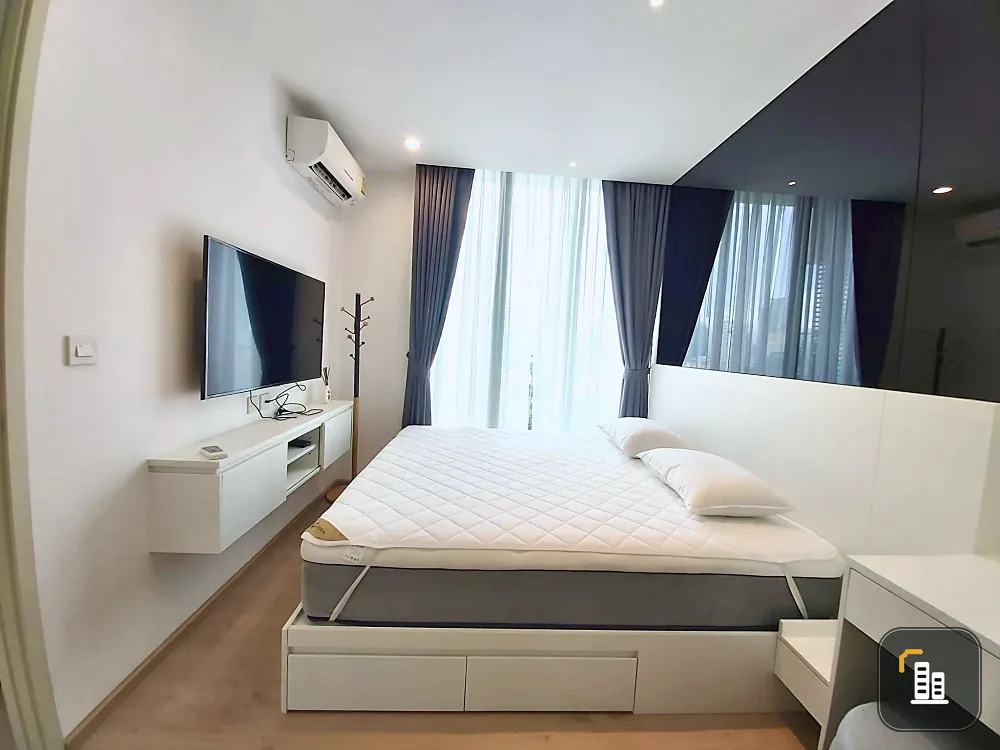 Urgent sale!! Noble Recole Sukhumvit 19 condo, 17th floor, beautiful room, fully furnished, ready to move in, good price, hurry up and book now!!