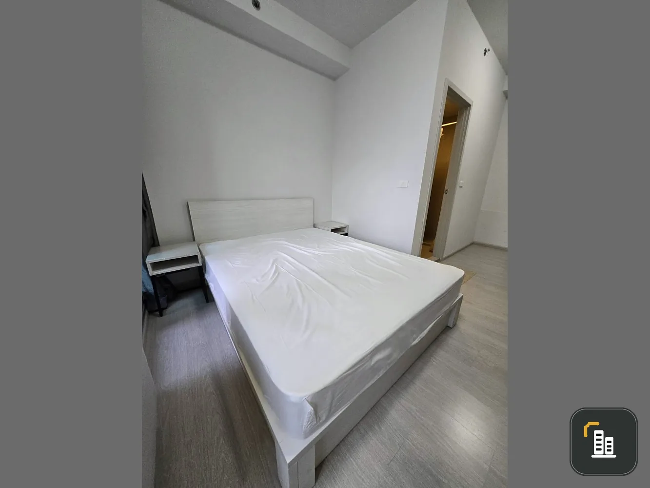 For rent!! Condo Chapter One Shine Bang Pho, 28th floor, high view, good atmosphere, fully furnished, don't miss it!!