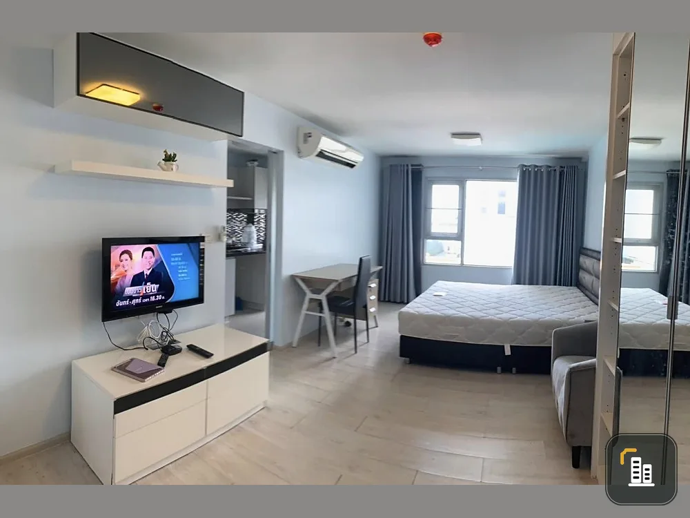 Condo for sale: Aspire Wutthakat, 5th floor, swimming pool view, fully furnished, just come and move in. Hurry and reserve now.