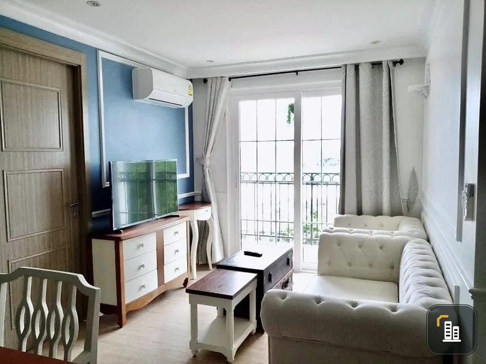For sale Seven Seas Code The Azur (Jomtien) corner room, 3rd floor, garden view, with high quality furniture, very worth booking