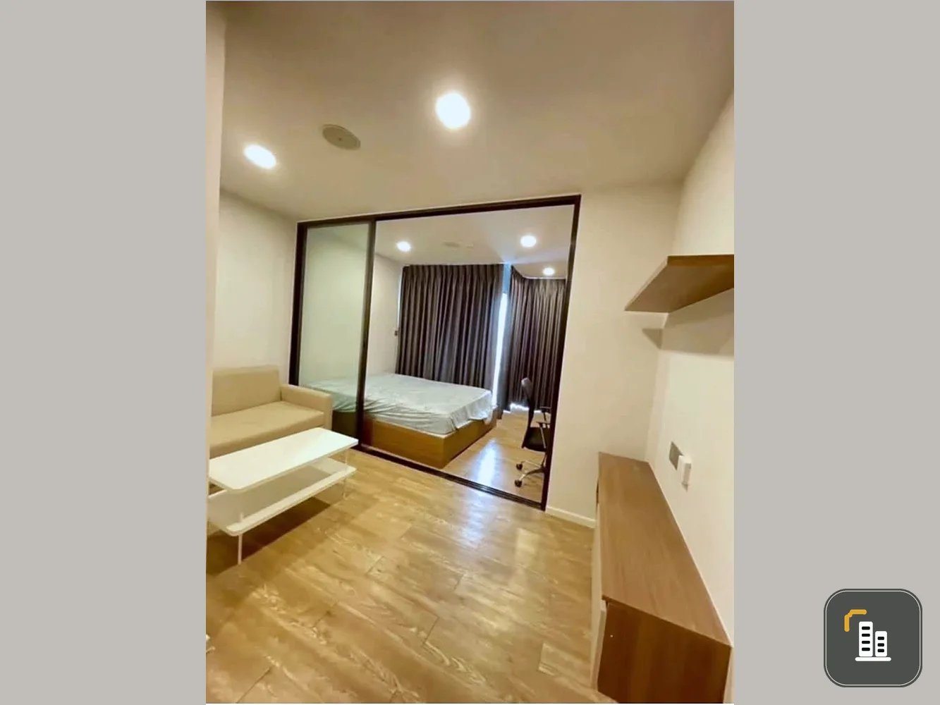 For sale: Cave Town Shift, roadside condo of the project, decorated with very nice wallpaper. If you don't reserve, you'll really miss out.