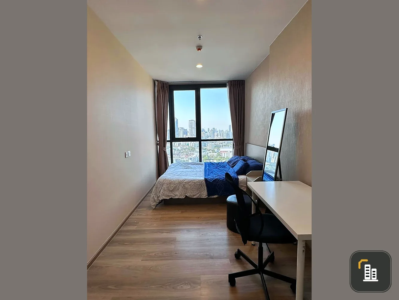 For rent: Oka House Sukhumvit 36, high floor, very beautiful view, fully furnished, ready to move in immediately.