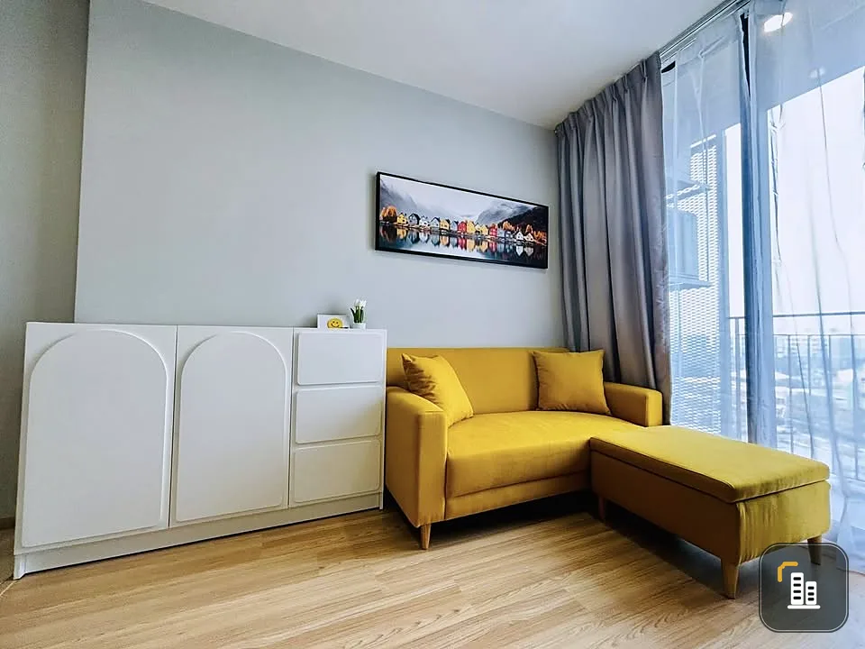 For rent: Skyrise Avenue Sukhumvit 64, good view of the lawn, no buildings blocking the view, fully furnished, don't miss it.