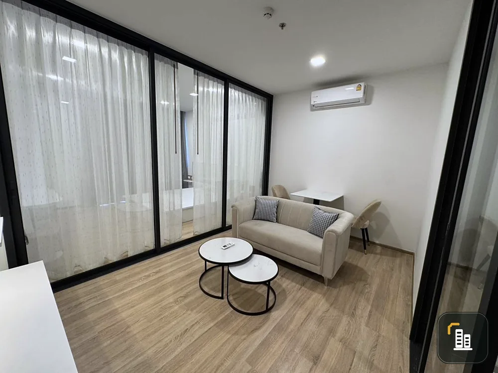 For rent, XT Phayathai, very spacious room, very comfortable, ready to move in immediately, no need to prepare anything else.