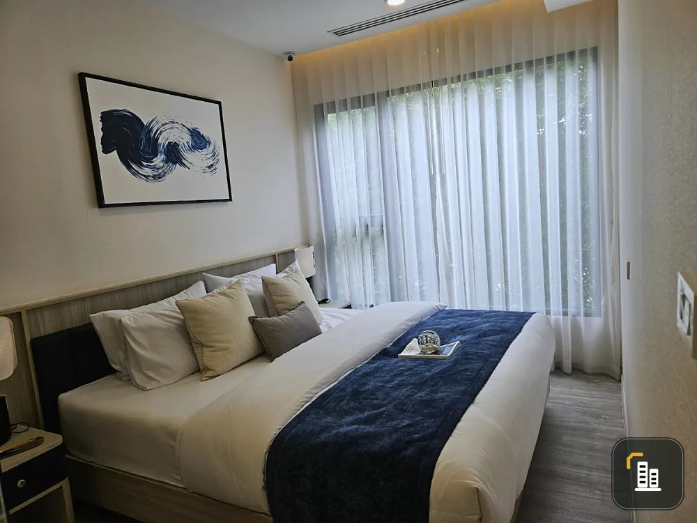 Selling down payment Origin Place Bangna, 14th floor, room 1422, city view, good project, nice location, book now, don't miss out.